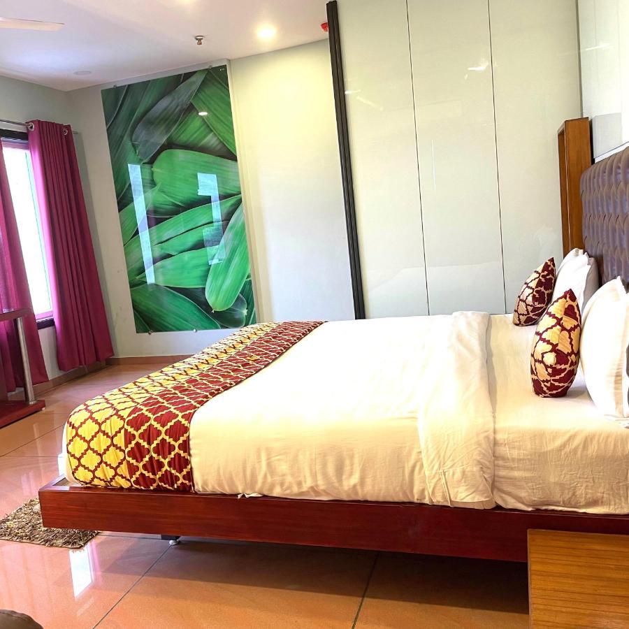 Hotel Airport Kk Nagpur Exterior foto